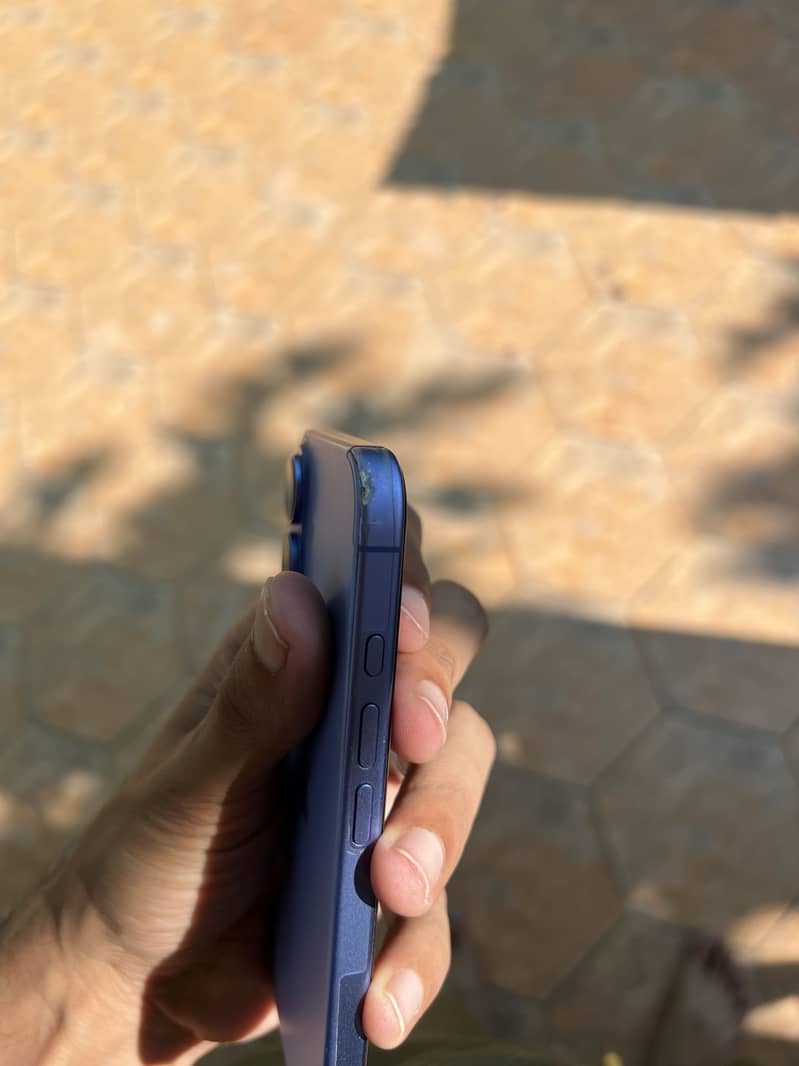 Iphone 16 13