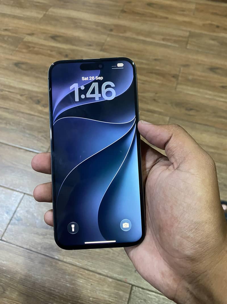 Apple iPhone 15 Pro Max 7