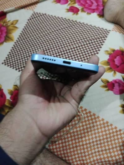 Xiaomi Redmi 12
