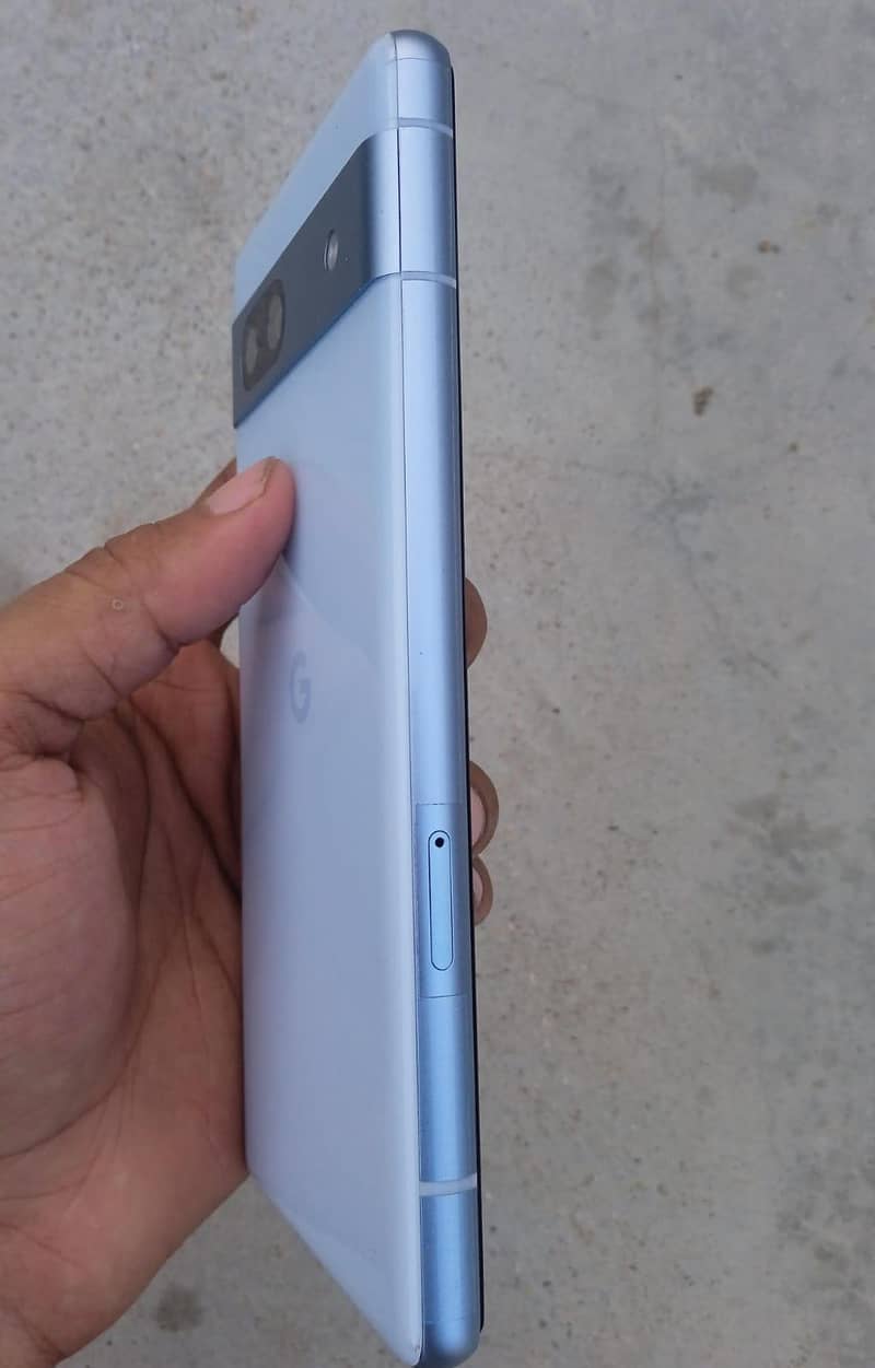 Google Pixel 7a 1