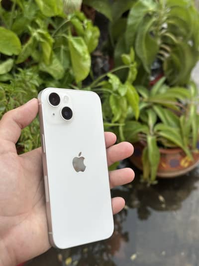 Apple iPhone 14