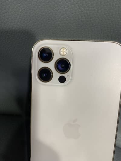 Apple iPhone 12 Pro
