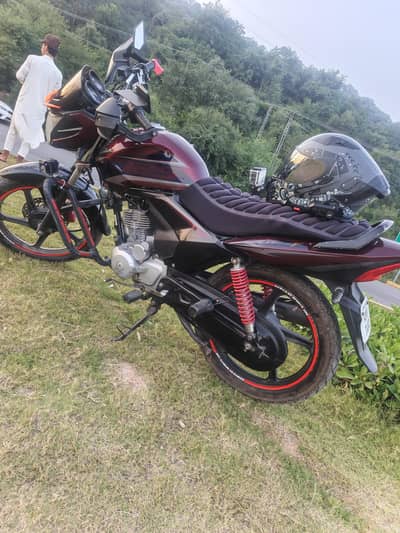 Honda CB125f /10/10 Condition