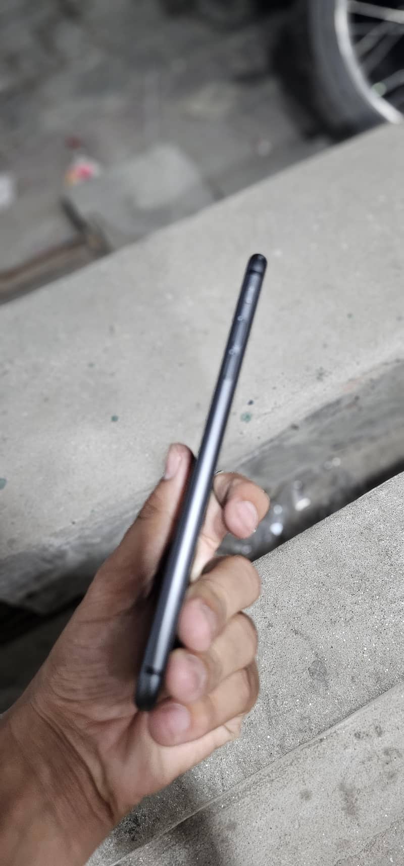 Apple iPhone 8 Plus 1