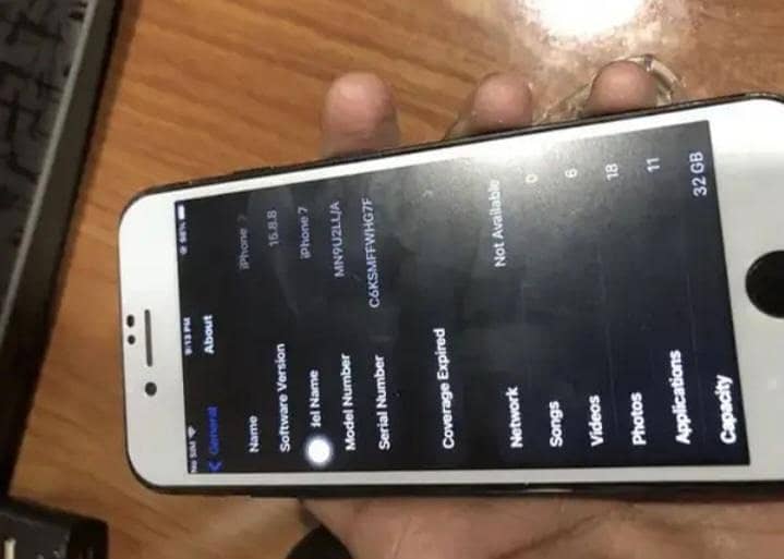 Apple iPhone 7 1