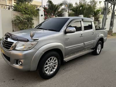 Hilux Vigo Champ 2014 Gx first hand like new