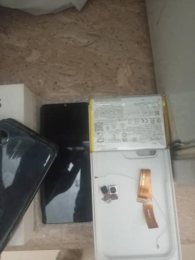 vivo y17 original penal original bettry original casining with camras