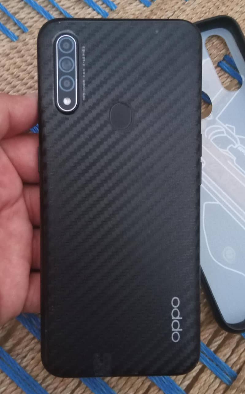 OPPO A31 1