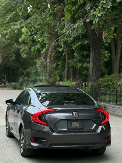 Honda Civic Oriel 2018