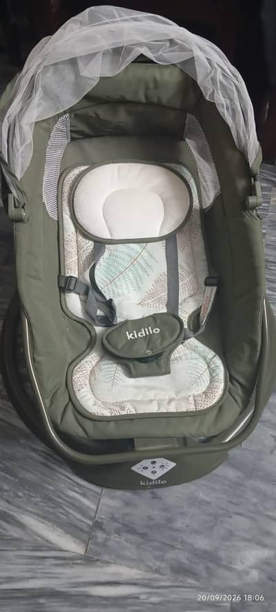 Kidilo 3 in 1 Deluxe Multi Functional Bassinet Electronic Baby Swing