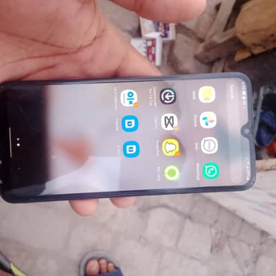 Samsung Mobile A20