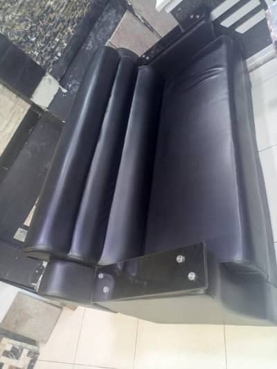Beautiful Black 3-Seater Sofa Set – Elegant Design