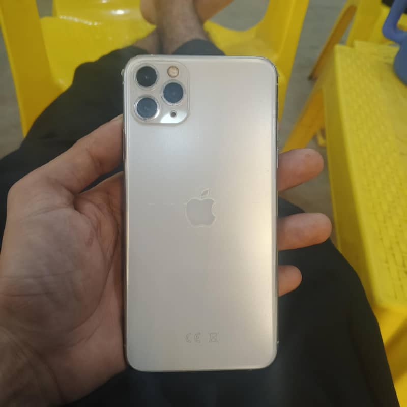 Apple iPhone 11 Pro Max 0