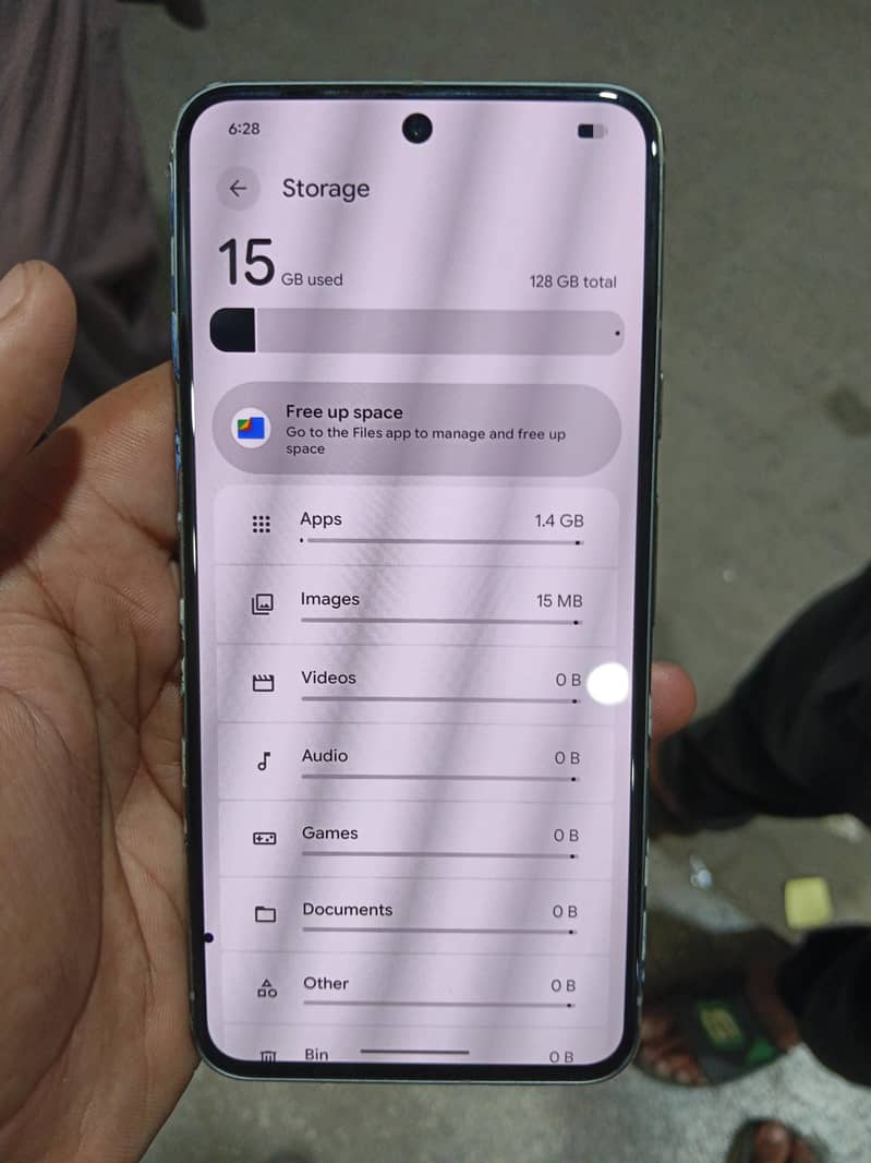 Google Pixel 8 5