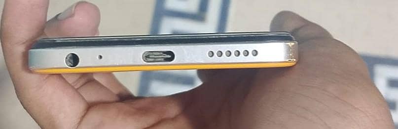 Tecno Spark 10C 4