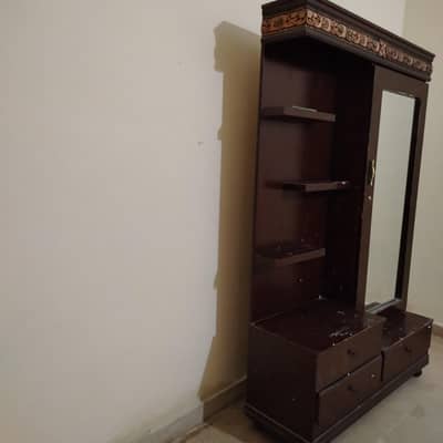 dressing table