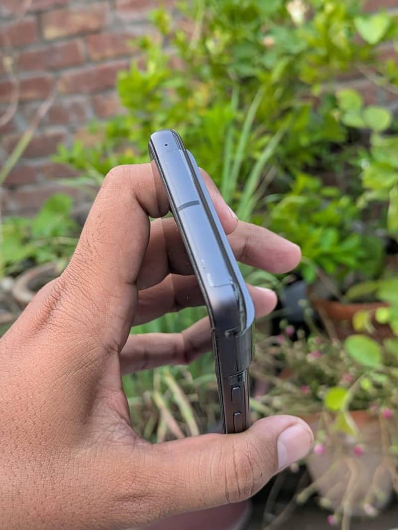 Google Pixel 8 8