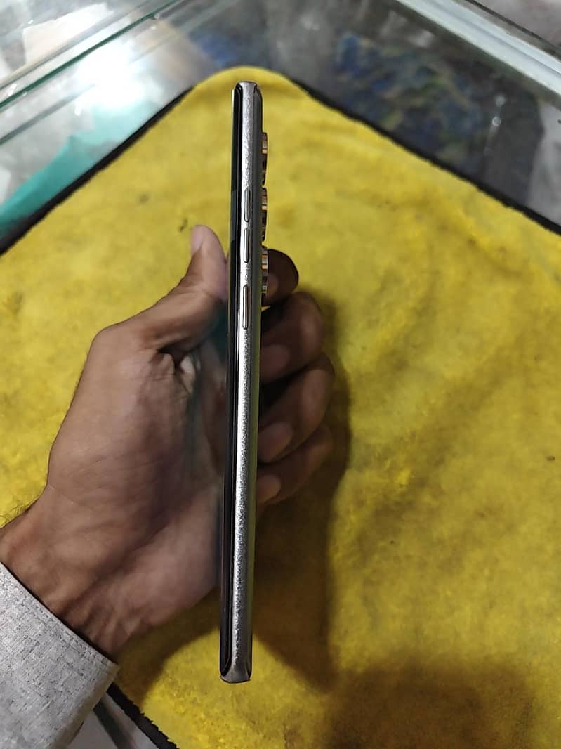 Tecno CAMON 40 Pro 2