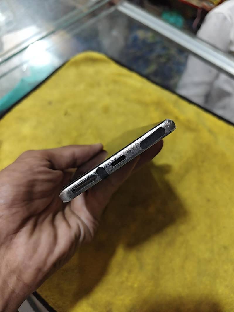 Tecno CAMON 40 Pro 3