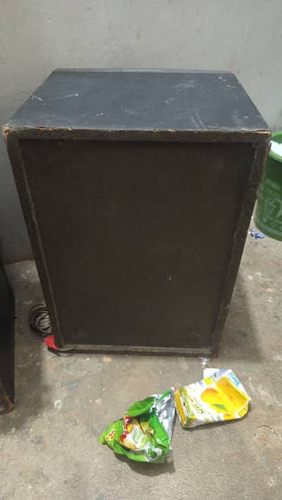 sony 1300D model speakers