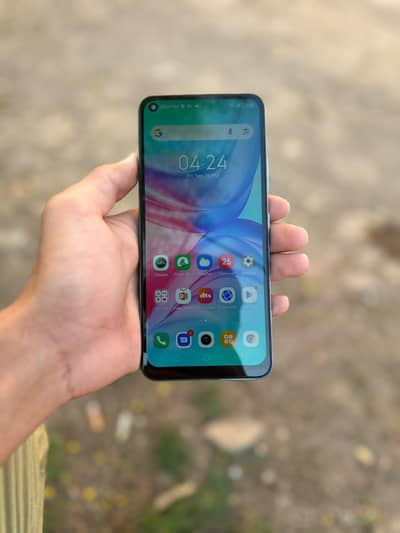 Infinix Hot 10 4/128 urgent for sale