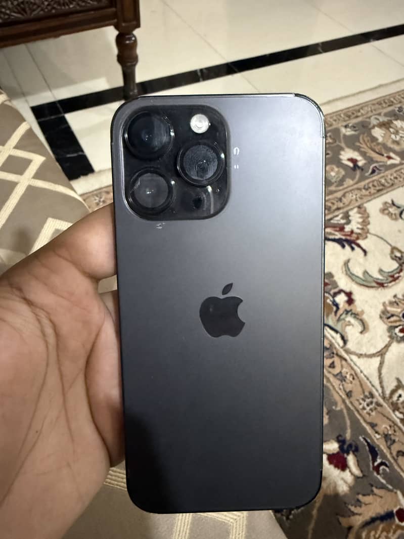 Apple iPhone 14 Pro Max 4