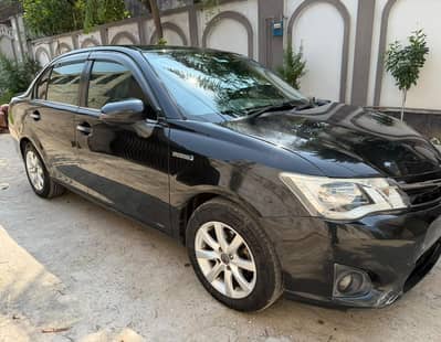 Toyota Corolla Axio 2013