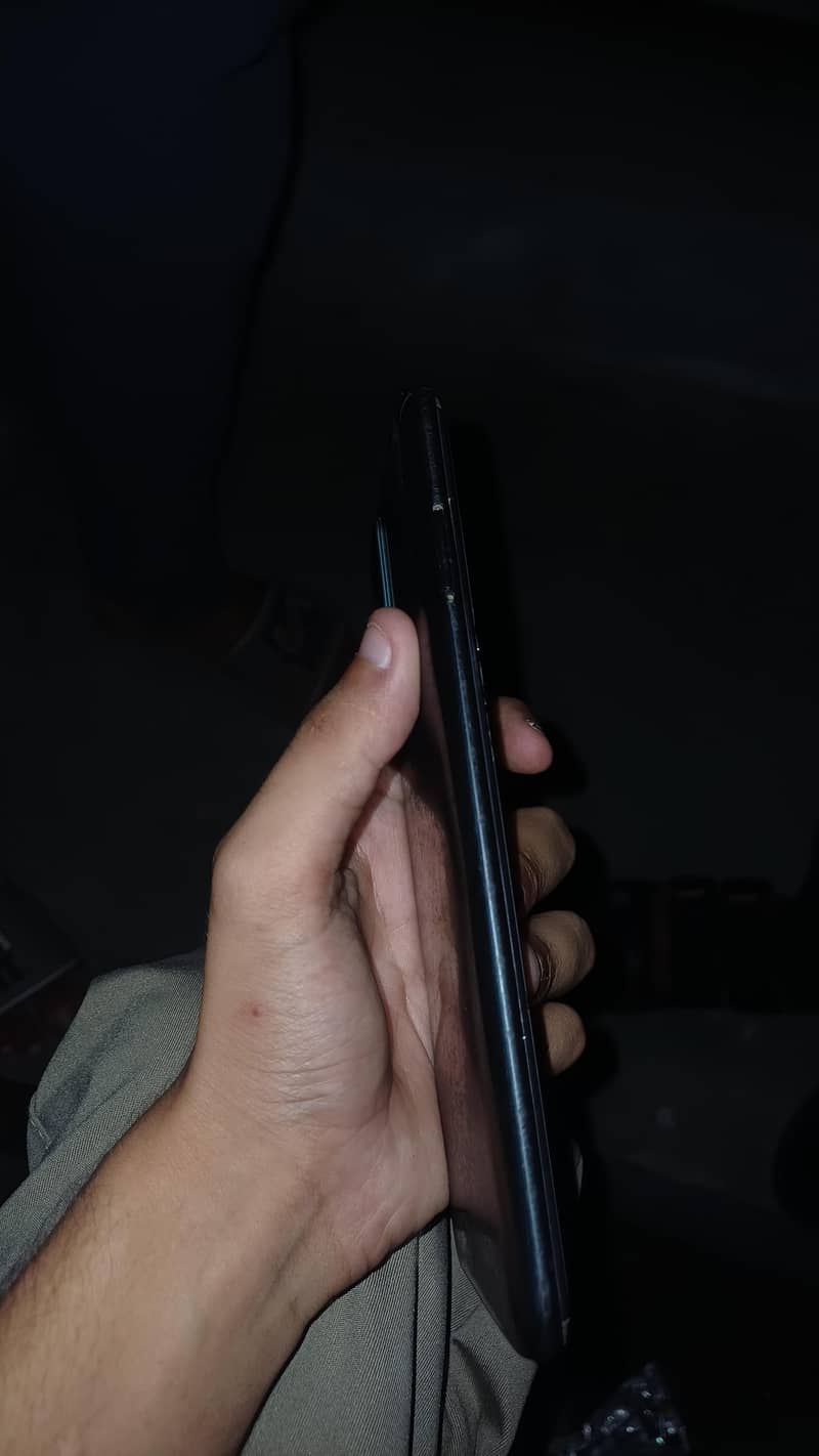 infinix note 10 4