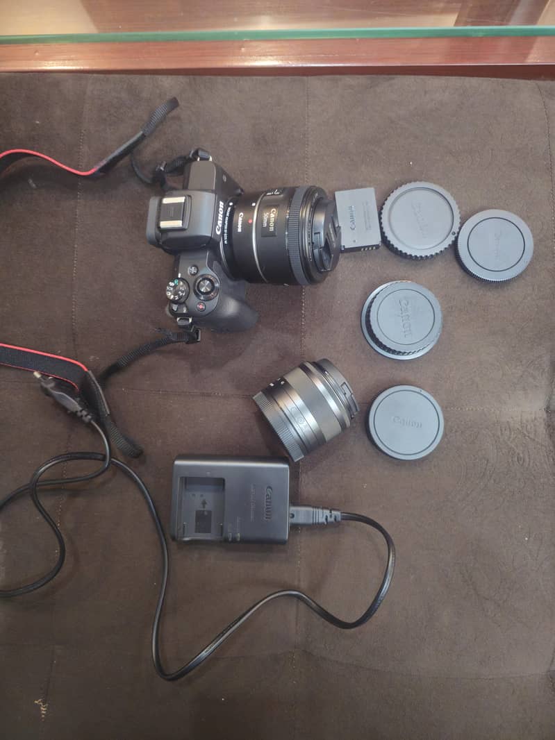 CANON EOS M50 mirror less camera 0