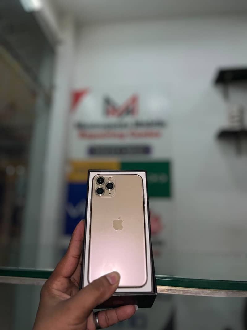 Apple iPhone 11 pro 2