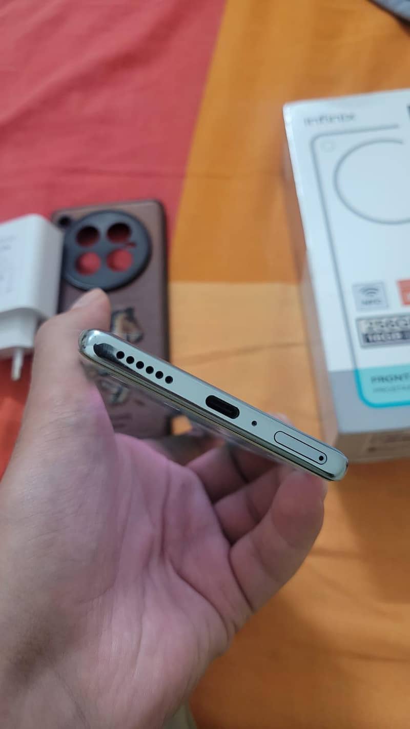 Infinix Zero 40 2