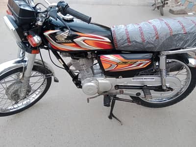 Honda 125 Hyderabad number 22 model