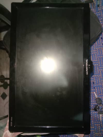 Euro National LED 22"inch 1,month Use only Condition 10/10