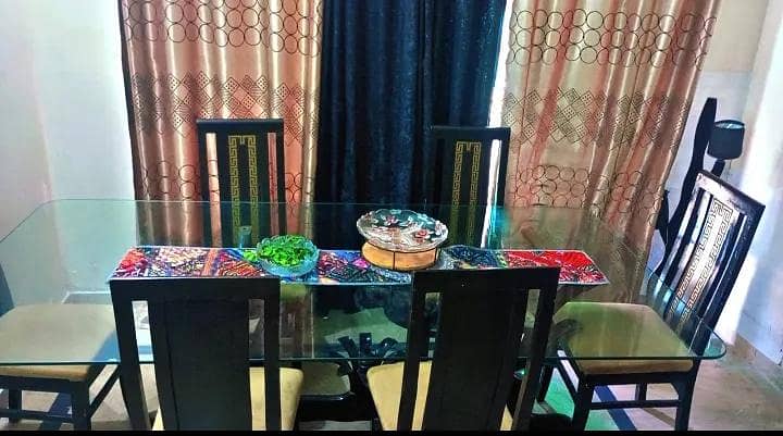 Elegant Dining Table Set 1