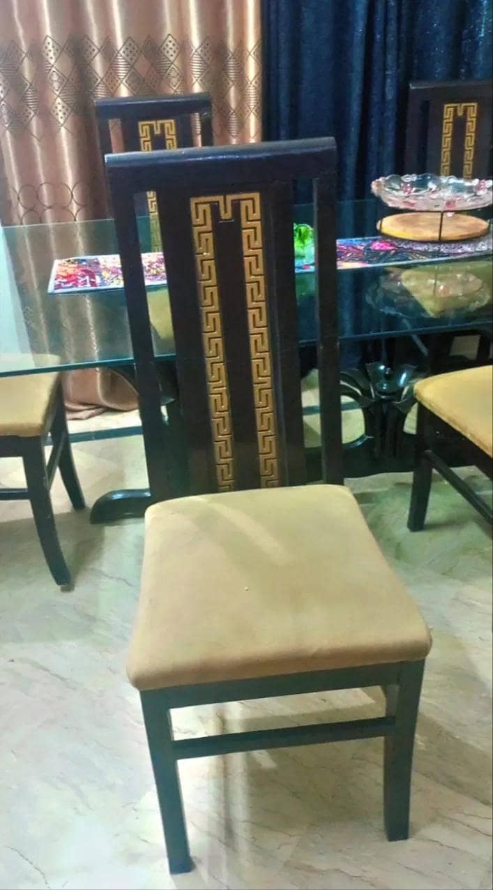 Elegant Dining Table Set 5