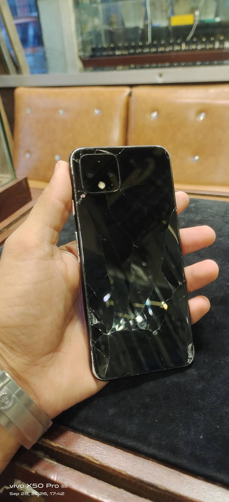 Google Pixel 4 8