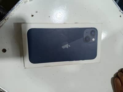 Apple iPhone 13