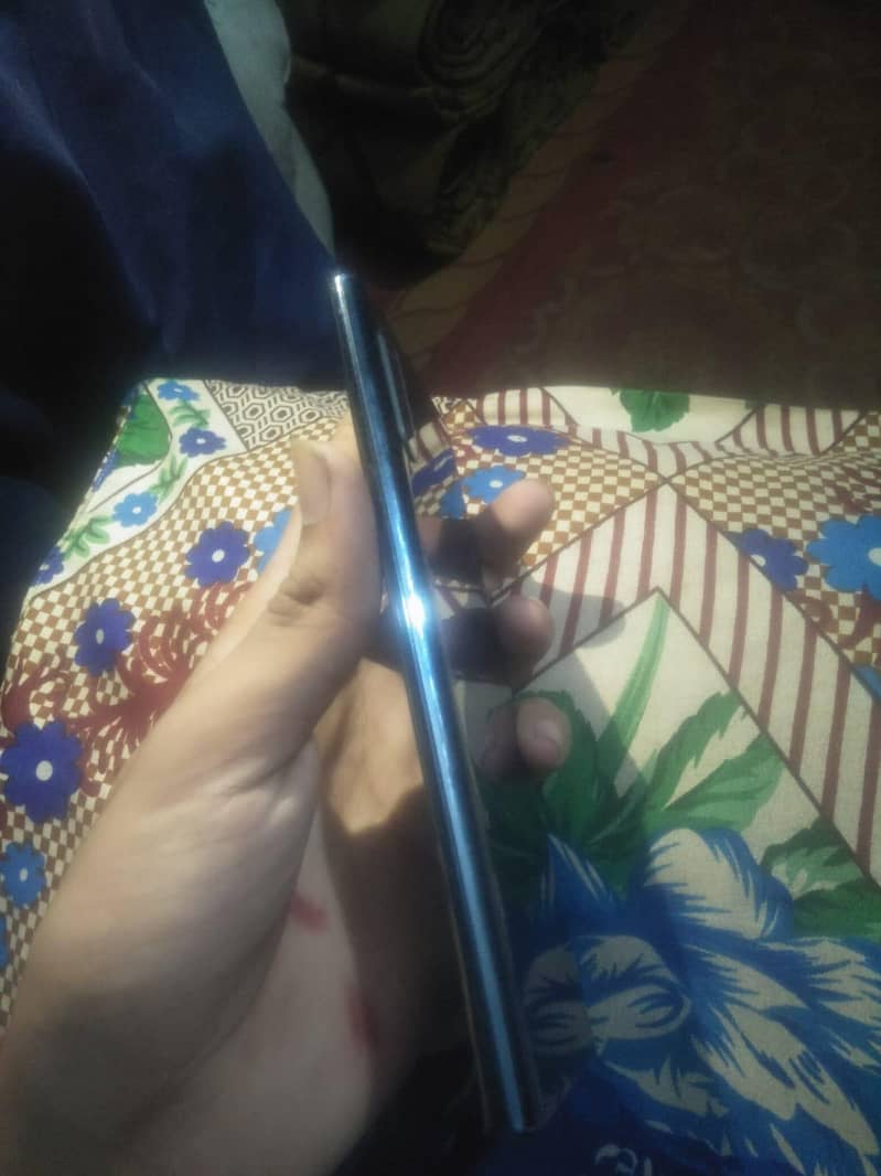 Samsung Mobile Note 10 Plus 1