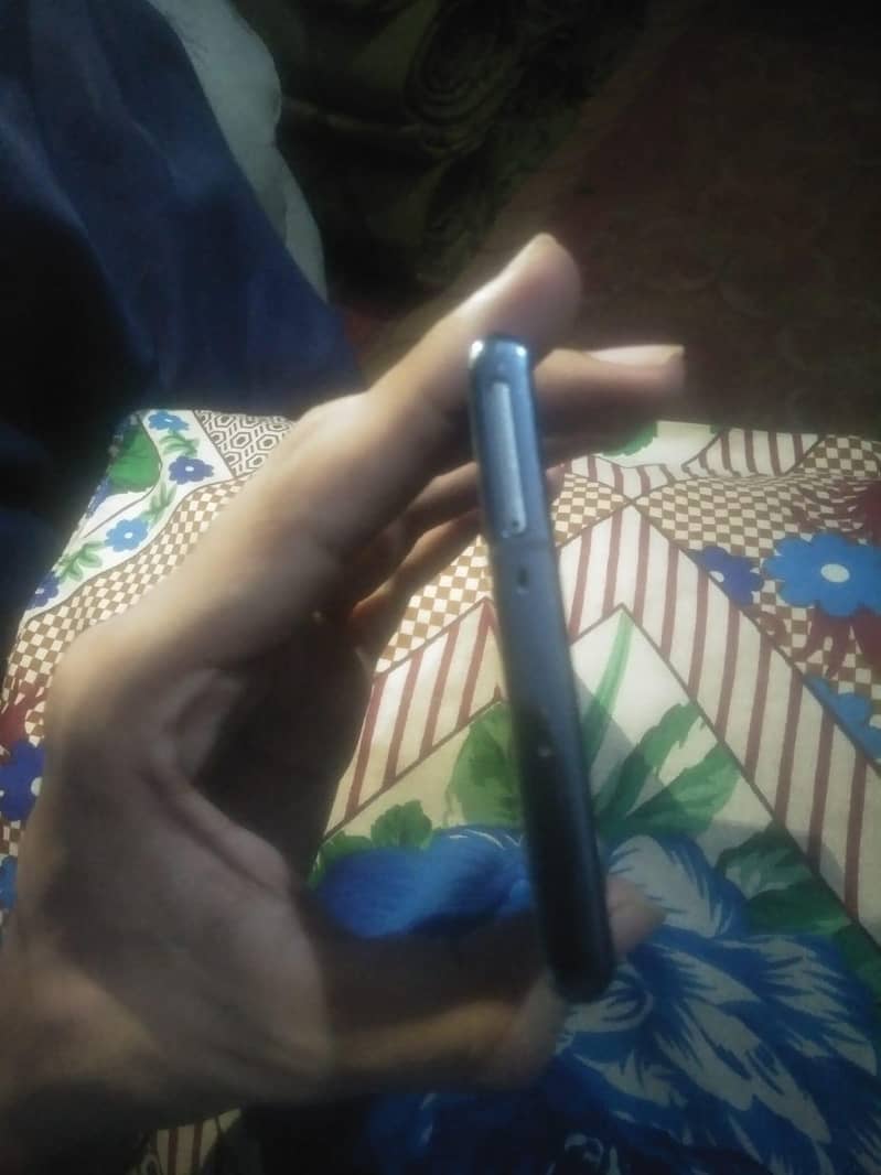 Samsung Mobile Note 10 Plus 7