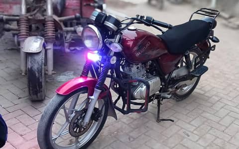 Suzuki GS 150
