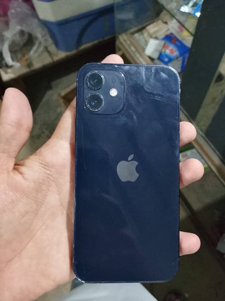 Apple iPhone 12 2