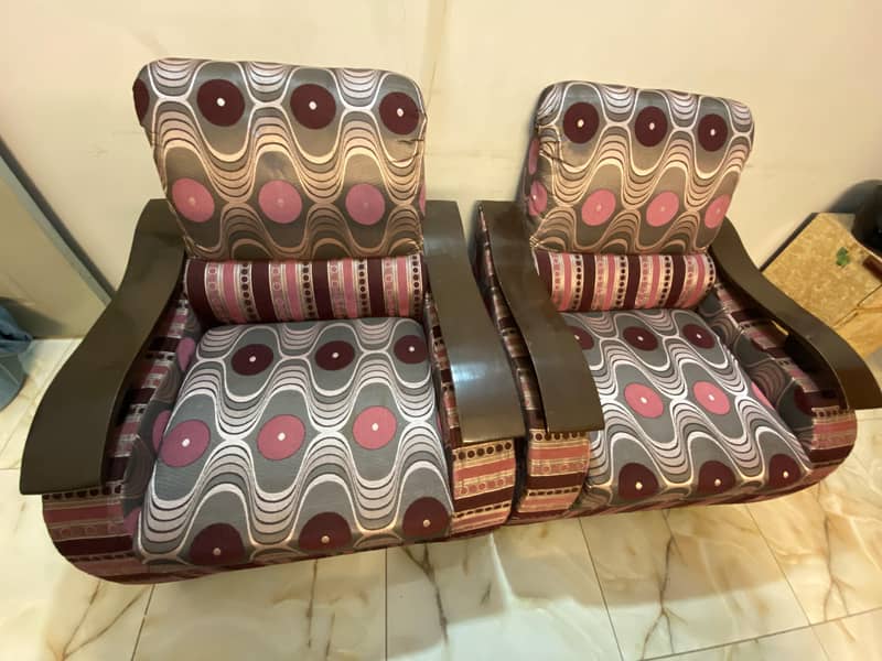 Good Condition Sofa 3