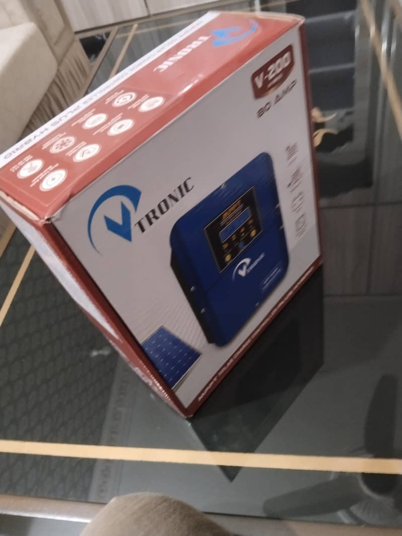 MPPT solar charger controller 1