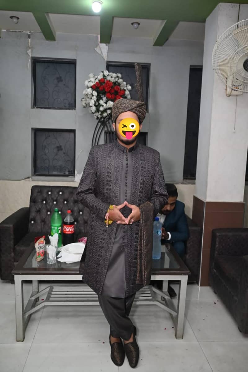 Sherwani 0