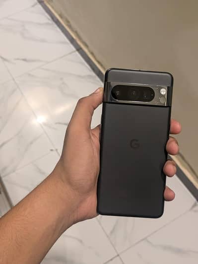 Google Pixel 8 Pro