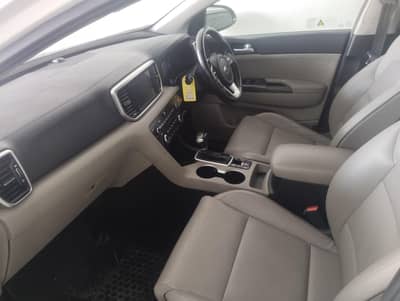 KIA Sportage AWD 2021