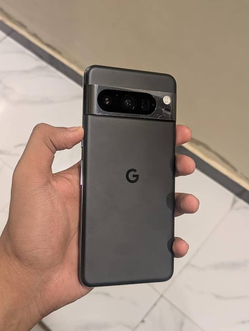 Google Pixel 8 Pro 3
