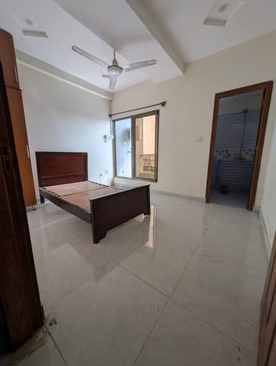 1 BED UNFURNISHED APARTMENT AVAILABLE MONTHLY FOR RENT IN ISLAMABAD E11 2