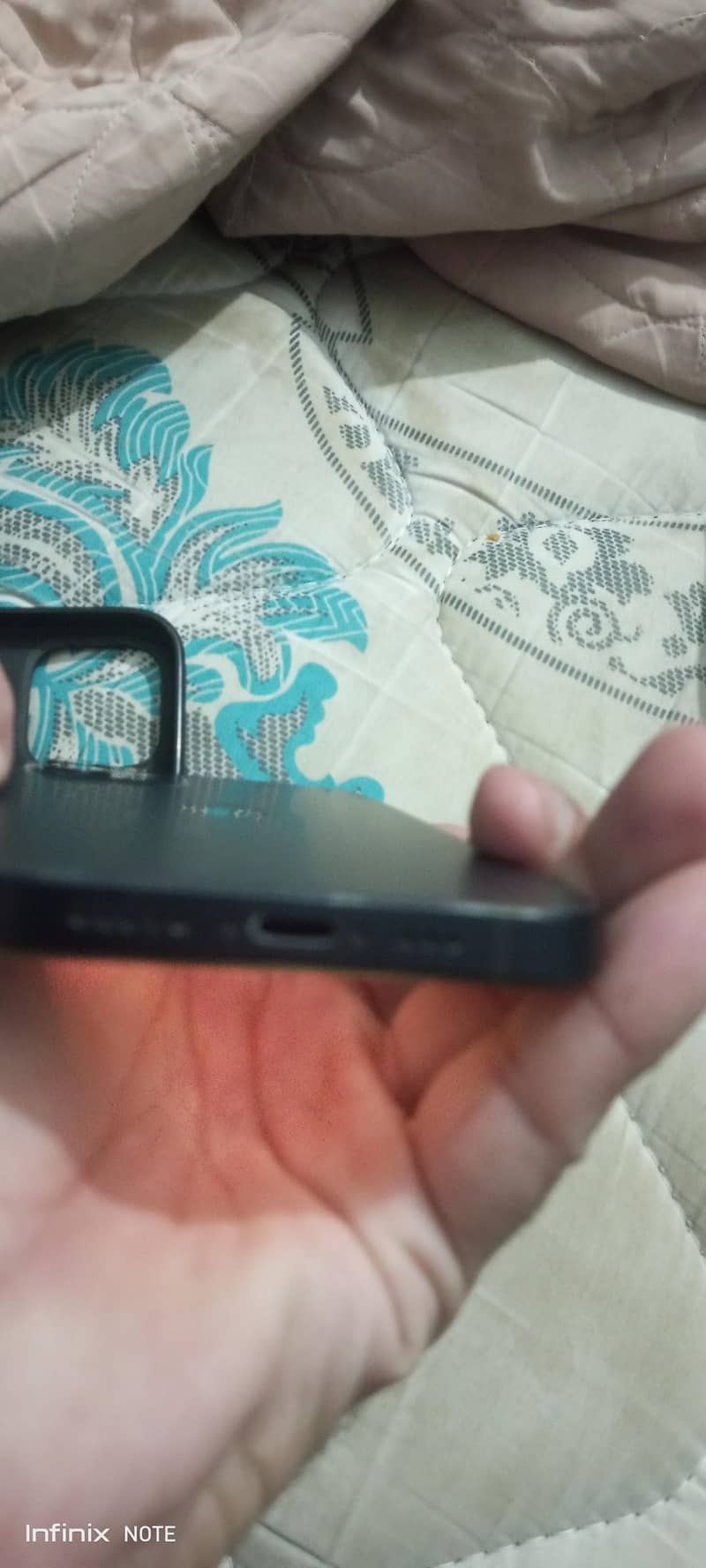 Apple iPhone 12 2