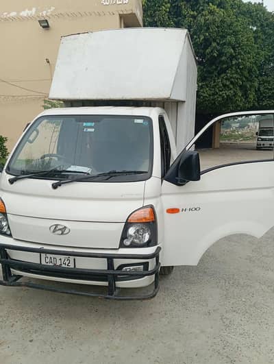 Hyundai Mini Truck - Box Body Comercial Cargo Vehicle Good Condition